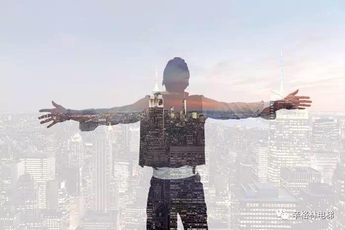 對不起，因為我是一名電梯人！