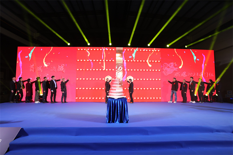 佛山別墅四層電梯廠家，想安全必須選辛格林電梯！