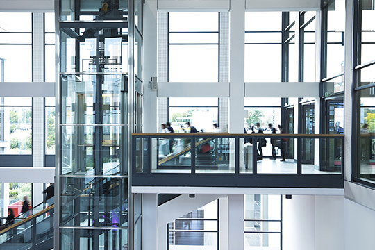 商超內觀光電梯效果圖