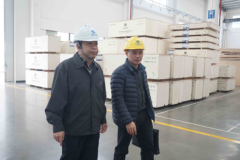 全國電梯標(biāo)準(zhǔn)化技術(shù)委員會秘書長陳鳳旺先生蒞臨辛格林電梯廠家參觀考察