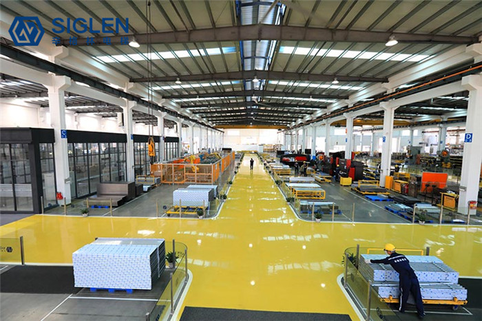 電梯生產車間.jpg 電梯生產車間.jpg