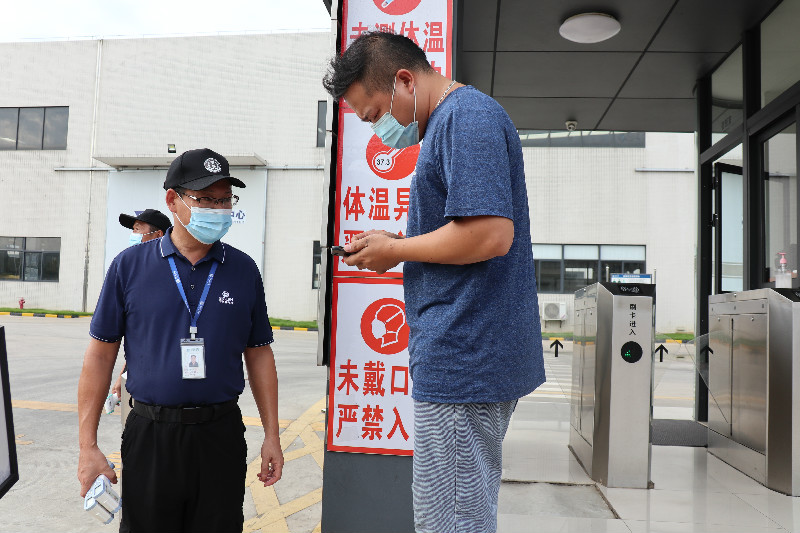 IMG_4306.jpg IMG_4306.jpg