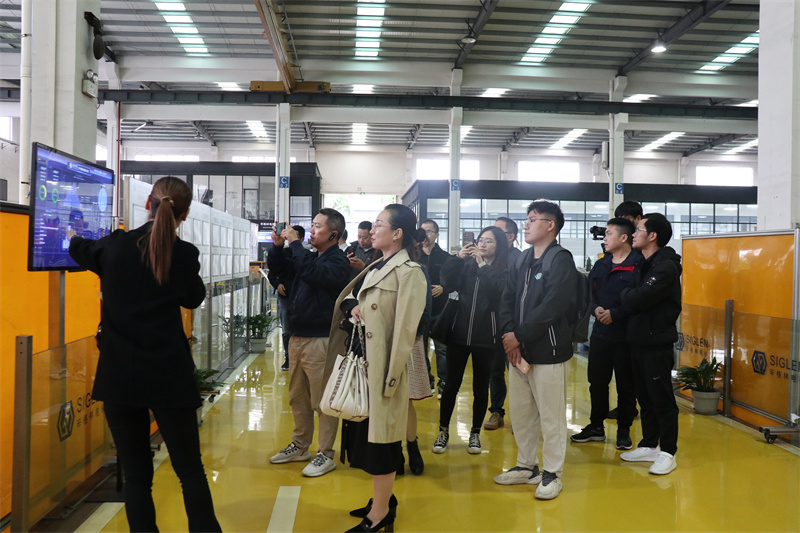 IMG_2989.jpg IMG_2989.jpg