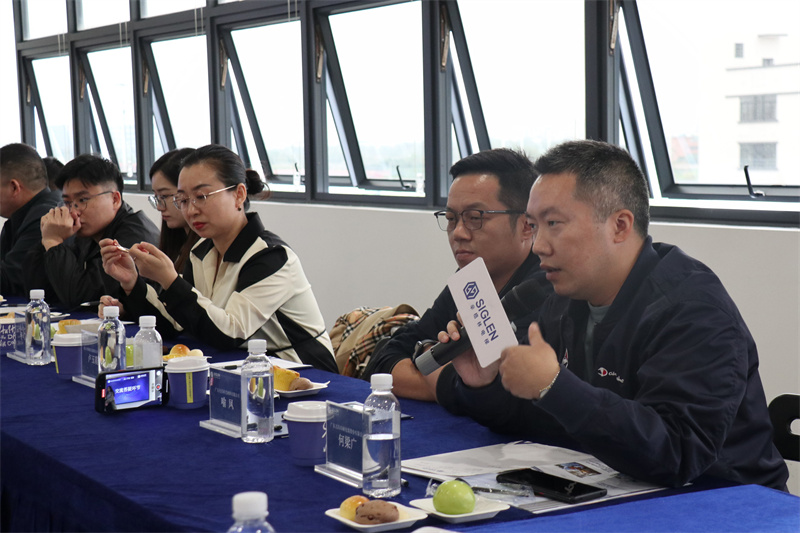 IMG_3179.jpg IMG_3179.jpg